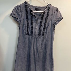 Gap Women's Denim Ruffle Side Pockets Cap Sleeve 1/2 Button Shift Dress Size 2